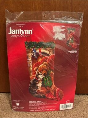 Vtg 2005 Janlynn Needlepoint “Cuddle Stocking” stocking kit